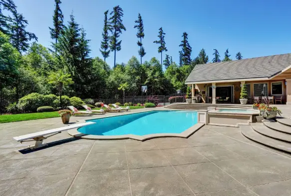 sampson-concrete-pool-patio